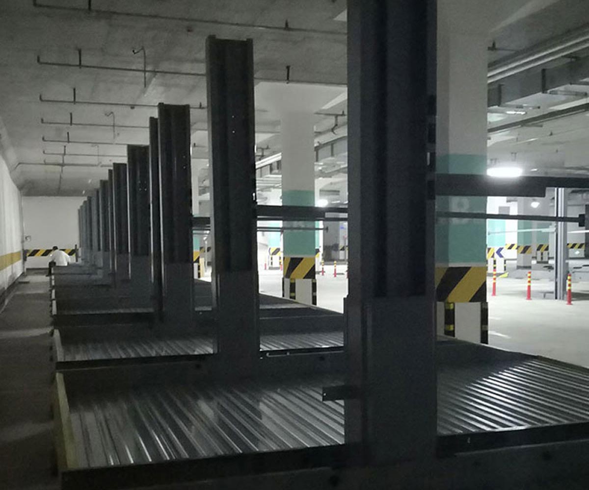 德格立体车库的自动存取车系统